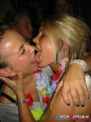 hot signorina b
