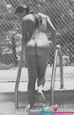 a lascivious nudist