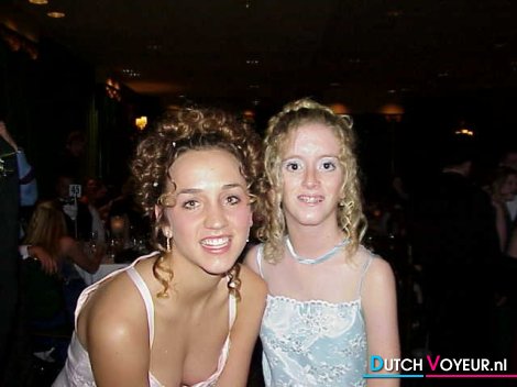inexperienced Hooters
