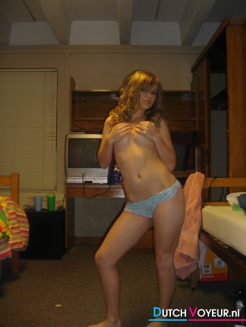 an inexperienced indecent sweetie = D