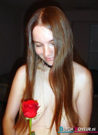 a very horny chick = D