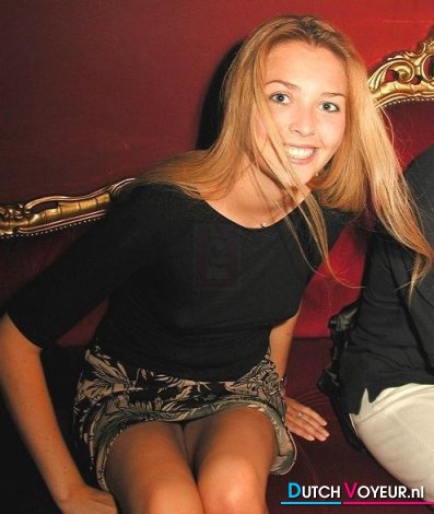 A discreet girl