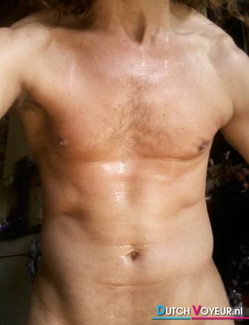 MUSCLE NAKED 23042013