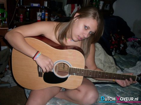 the rousing inexperienced single: D