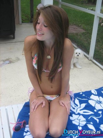 smooth exciting chick: |