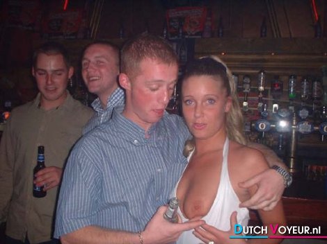 butter horny wijfie = O