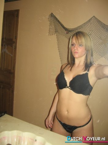 the beautiful and horny amateur ^ _ ^