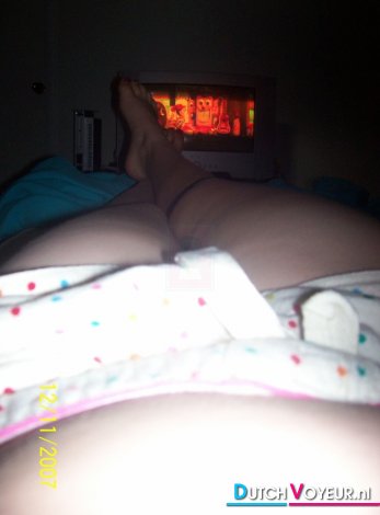 a tingling hot baby .. ^. ^