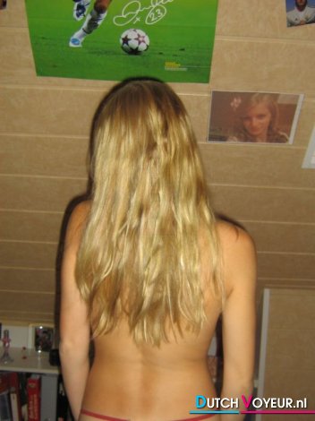 Photo from behind, is it any longer! : P