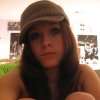 girl: b