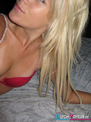 the inexperienced hot girlfriend xD