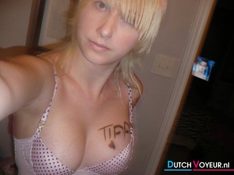 funzig a girlfriend: D