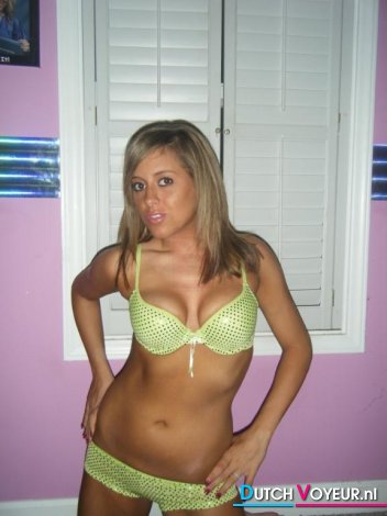 a bare horny woman! :)