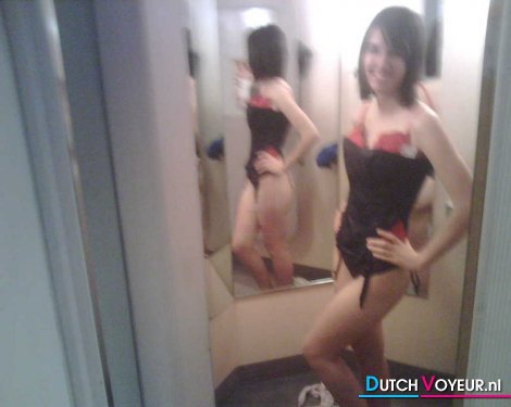 erotic girls = D
