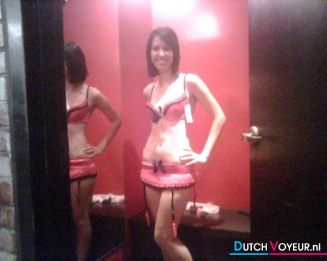 The horny chick She ^. ^