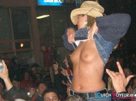 butter horny talents: |
