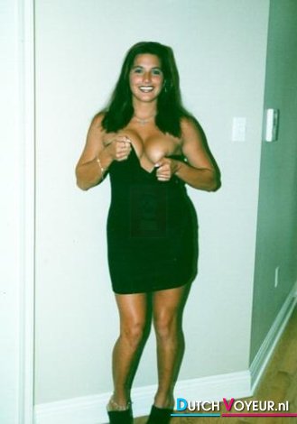 a bare aunt:-P