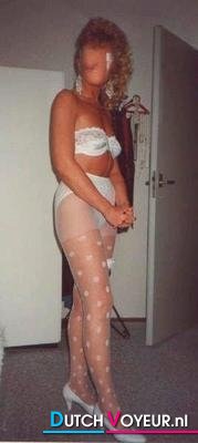 a butter funzige horny teacher! :-)