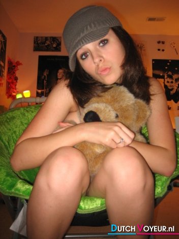 a bare fantastic girl! = O