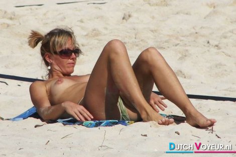 the discrete nudists