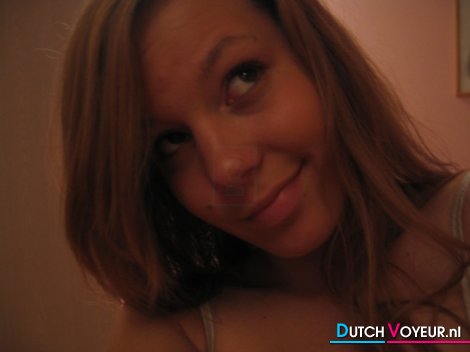 the sputtering Horny chick .. ^ ^