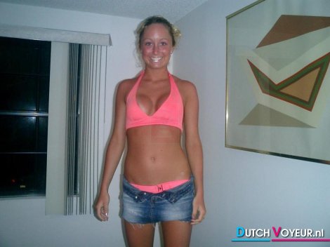 girl: b
